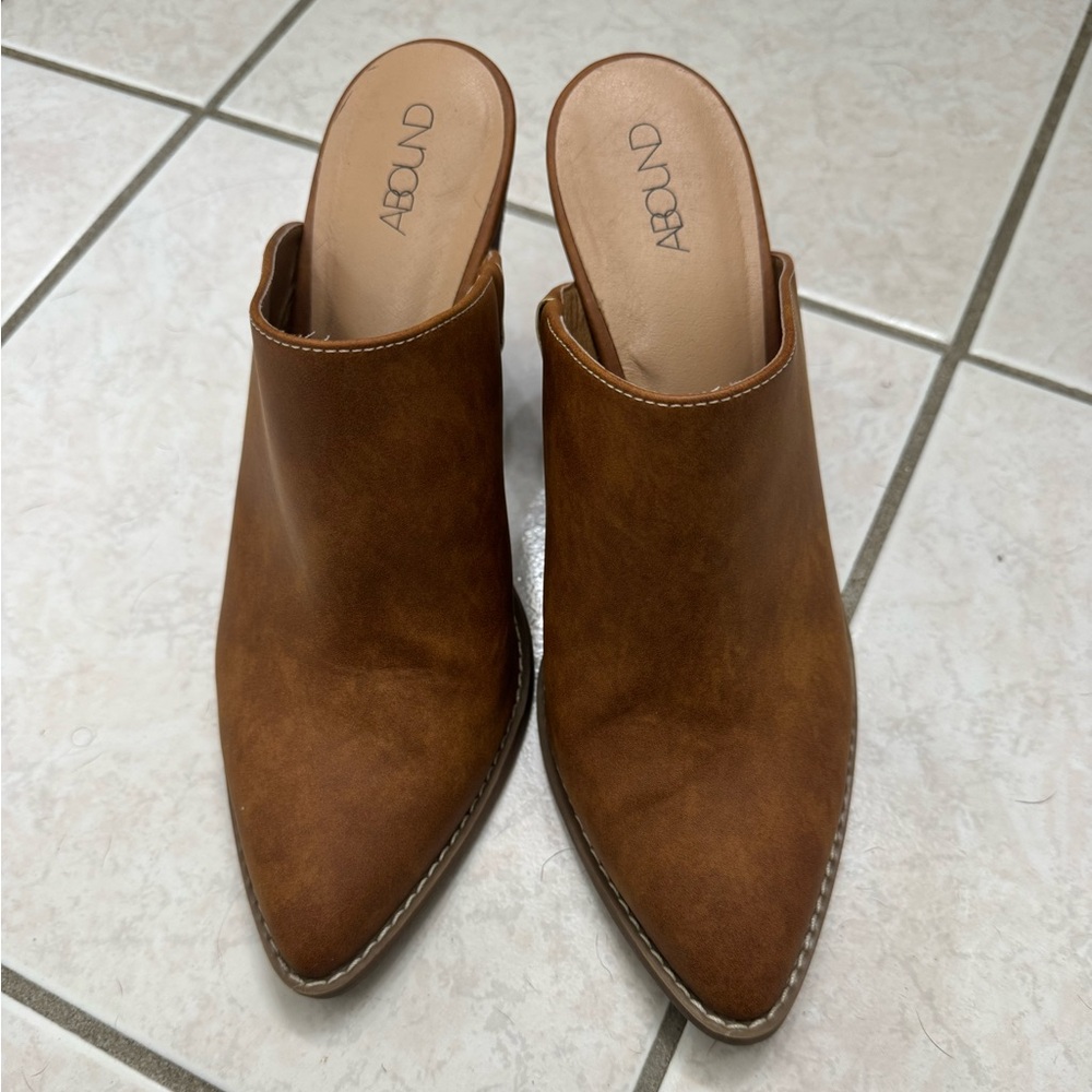 Women’s mules